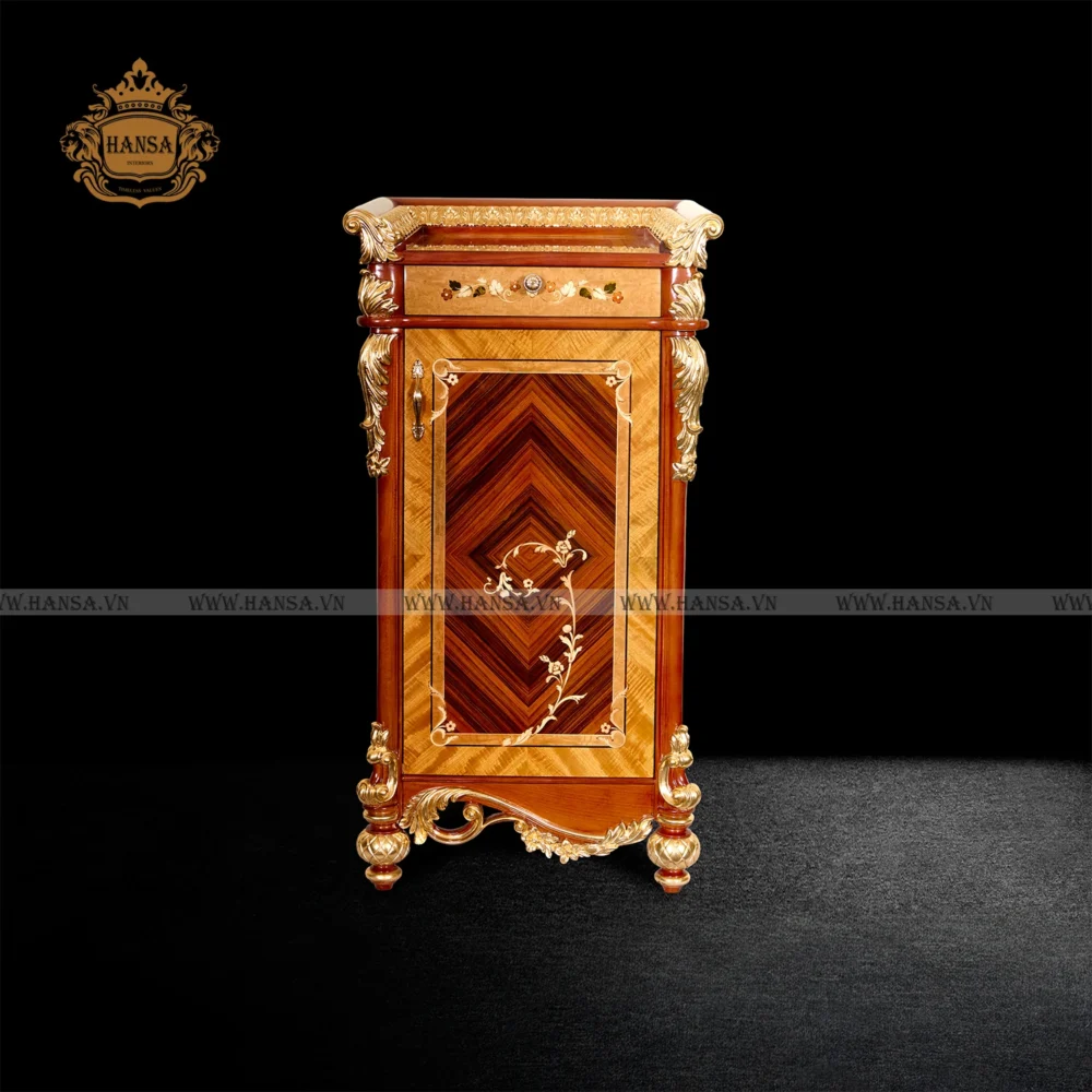 buc-trang-tri-baroque-1