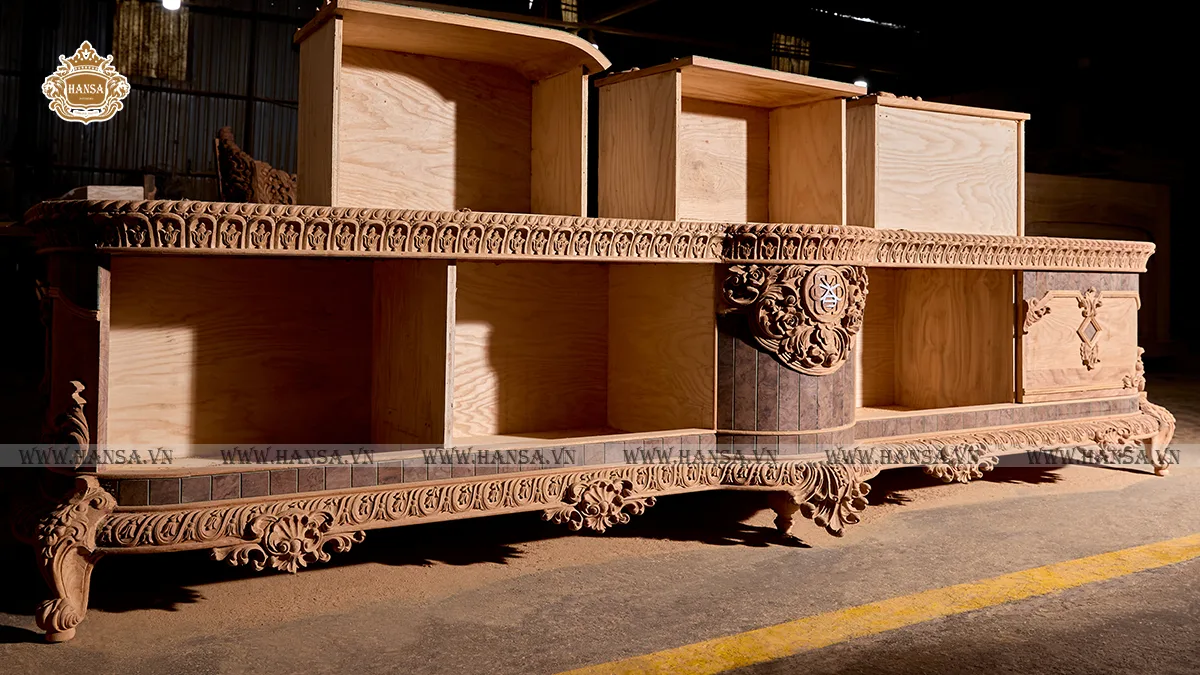 tủ tivi cổ điển