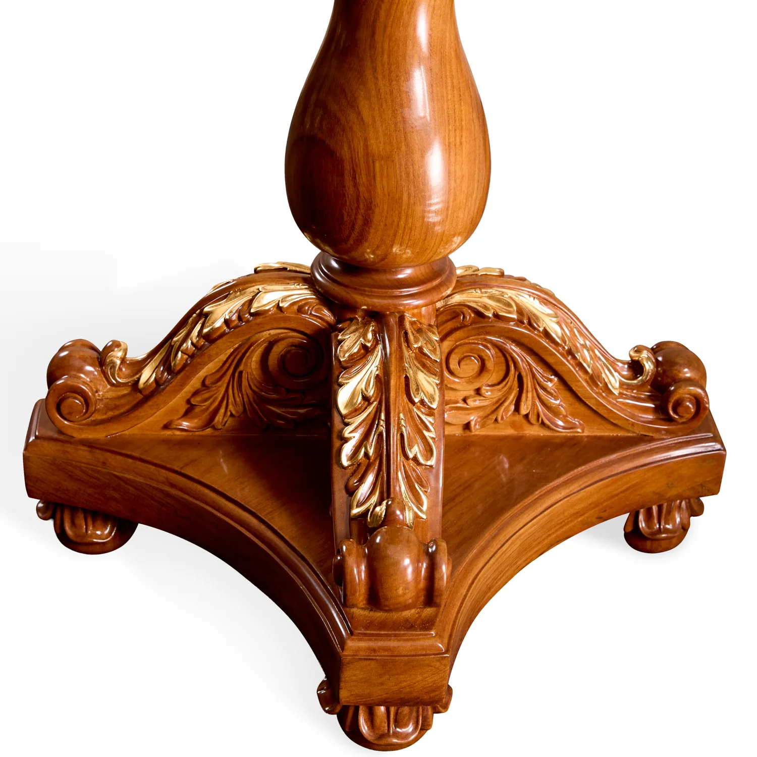 ban-trang-tri-co-dien-hai-tang-5